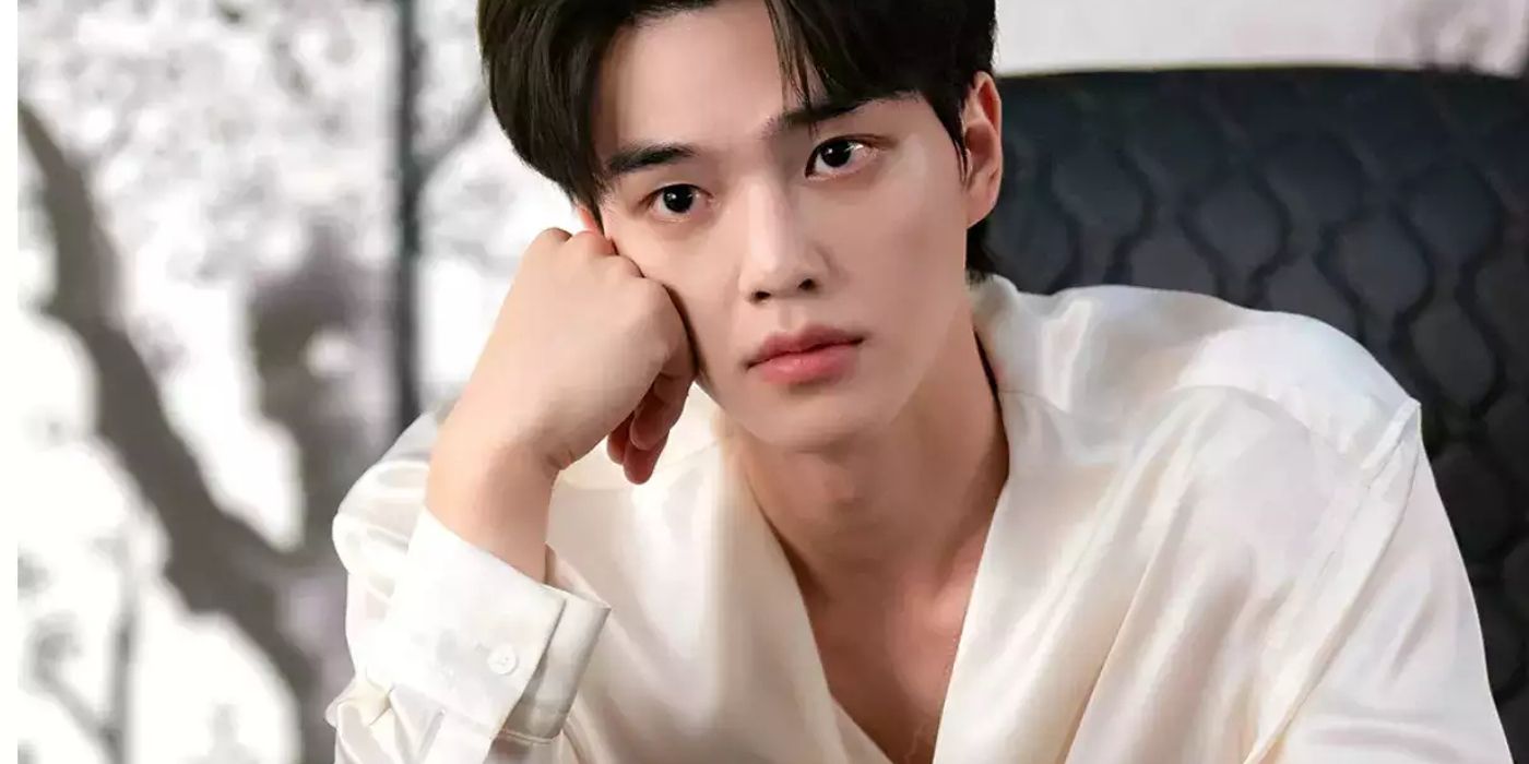 Song Kang's Height: How Tall Is The K-Drama Star?