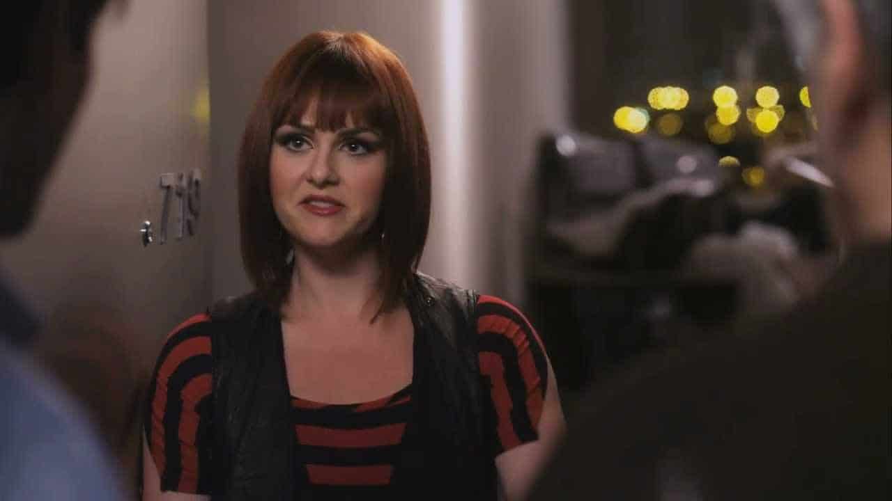 10 Things You Didn’t Know about Sara Rue - TVovermind - Sara Rue Bikini Moments: A Throwback To Her Stunning Beach Looks