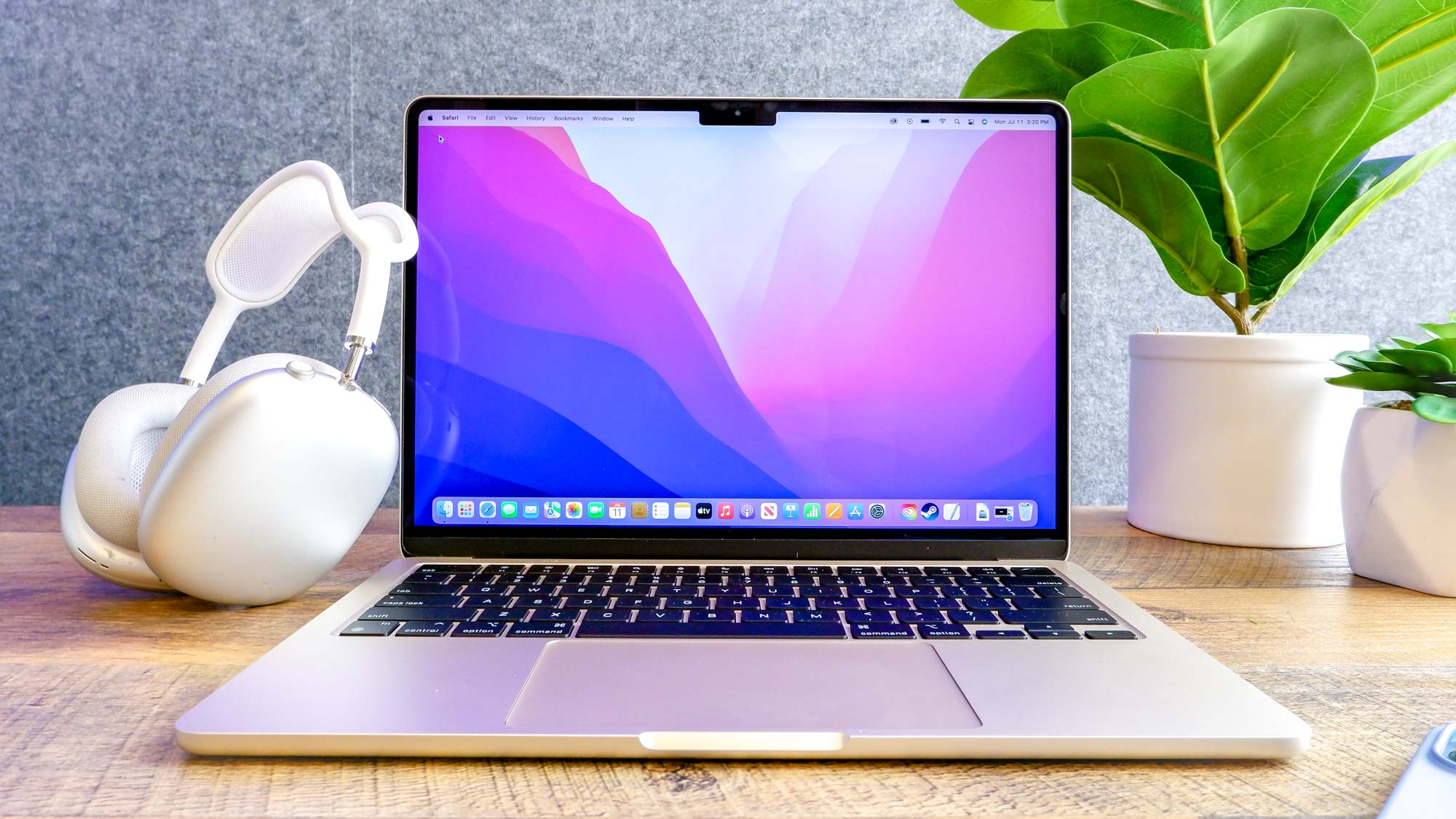 2024 Macbook Air M3 Reviews - Celina Marisa - How Tall Was Mac Miller: The Late Rapper’s Legacy Lives On