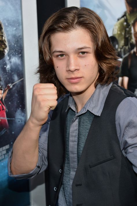 79 Leo Howard ideas | leo howard, leo, kickin it cast - How Tall Is Leo Howard? Disney Star’s Stature Revealed