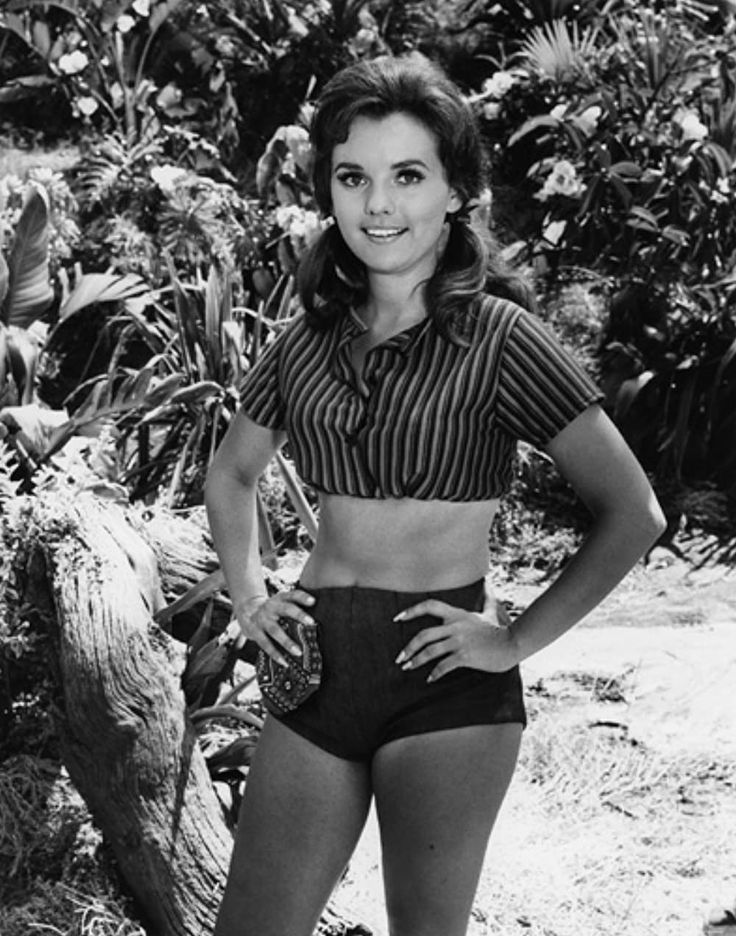 9 Sexy New Dawn Wells Bikini Pics - Dawn Wells Height – Gilligan's Island Star Measured