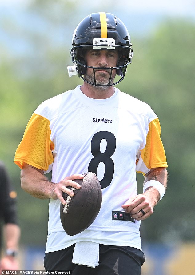 Aaron Rodgers marriage mystery deepens as family questions if he really - Who Is Aaron Rodgers’ Wife? Inside the Quarterback’s Relationship Status