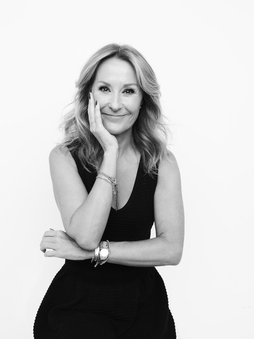 About — NADINE BAGGOTT - Nadine Baggott: Sexy Pics of the Skincare Expert with Flair