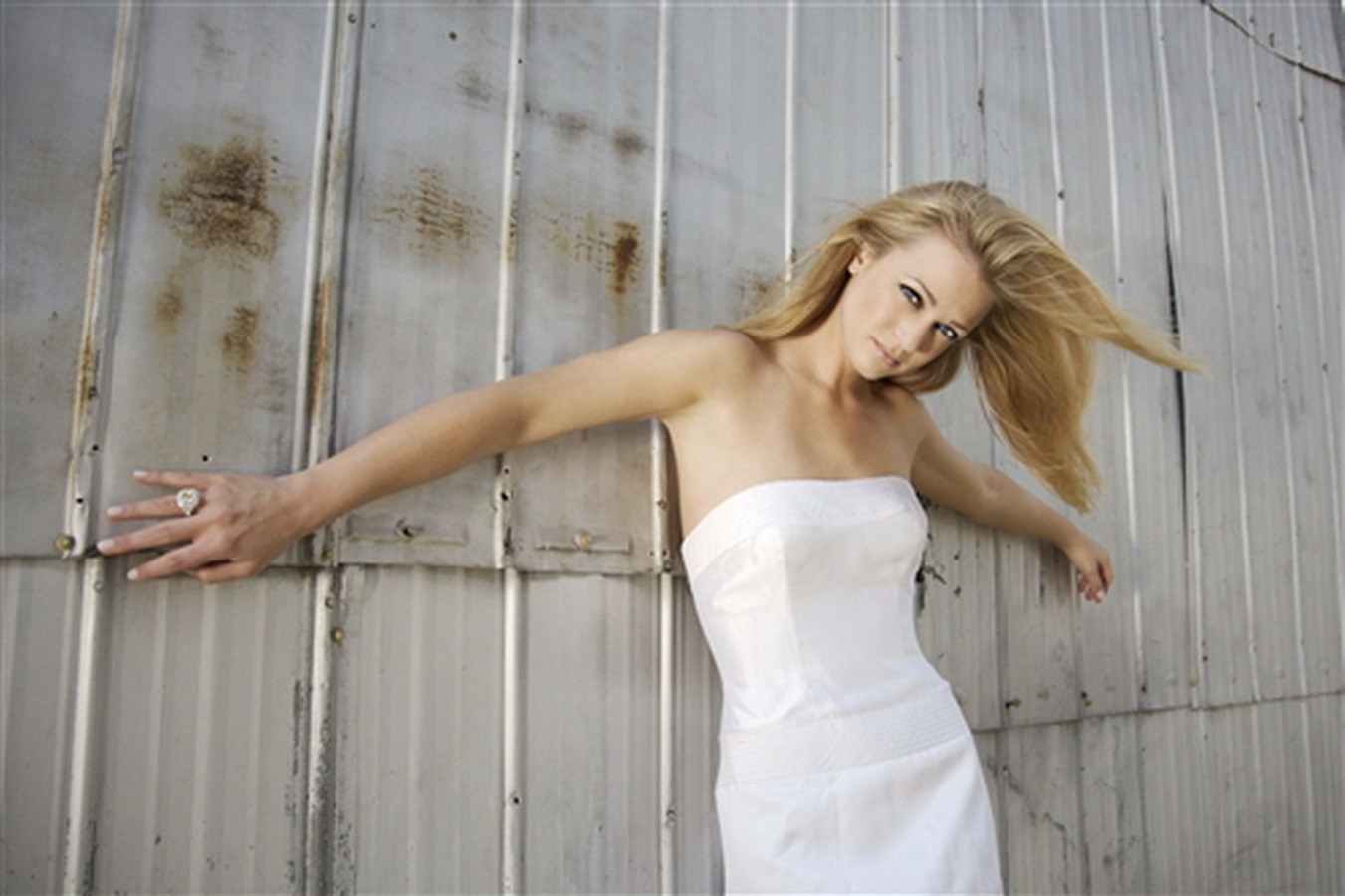 AJ Cook - AJ Cook Photo (3304853) - Fanpop - AJ Cook's Elegant Frame: How Tall Is The Criminal Minds Star?