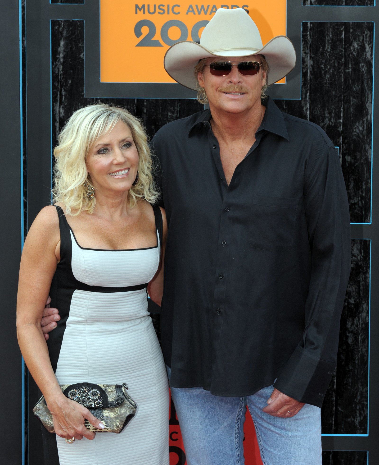 Alan Jackson’s Wife: Denise Jackson, the Country Star’s Lifelong Love
