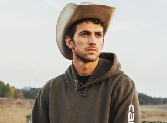 Alex Fine Bio, Wiki, Age, Cassie, Net Worth, Instagram, Height, Parents - Alex Fine Net Worth: Trainer, Entrepreneur & Cassie's Husband