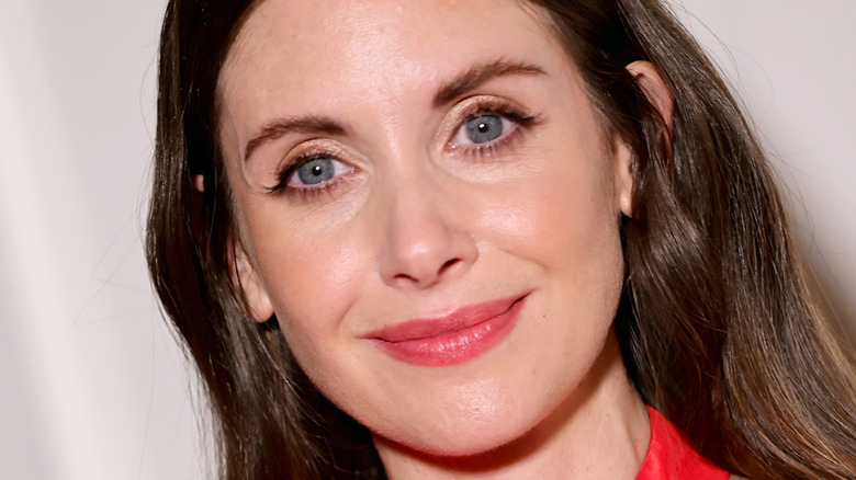 Alison Brie On Her New Film Spin Me Round, The Ending Of GLOW, And More - How Tall Is Alison Brie? Versatile Actress’s Height