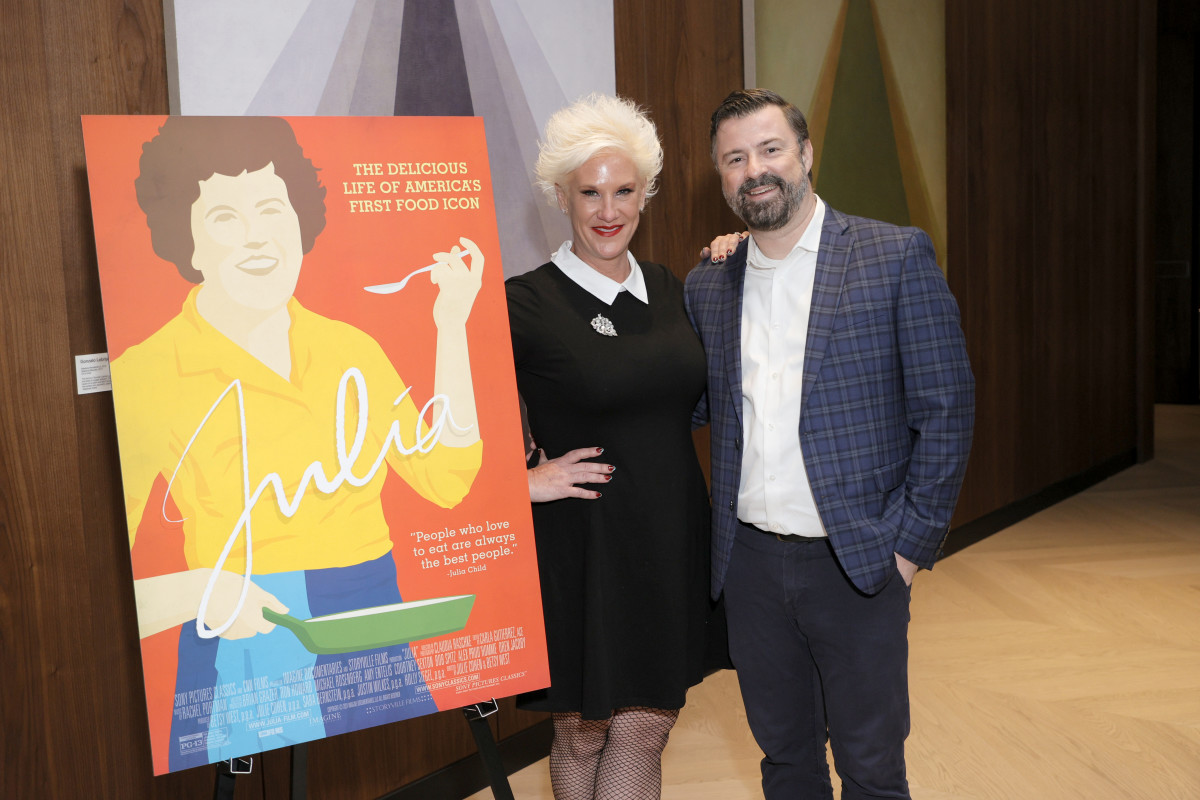 Anne Burrell's Husband Stuart Claxton, Family Release Heartbreaking - Who Is Anne Burrell’s Husband? All About Stuart Claxton, Her Reality Show Romance