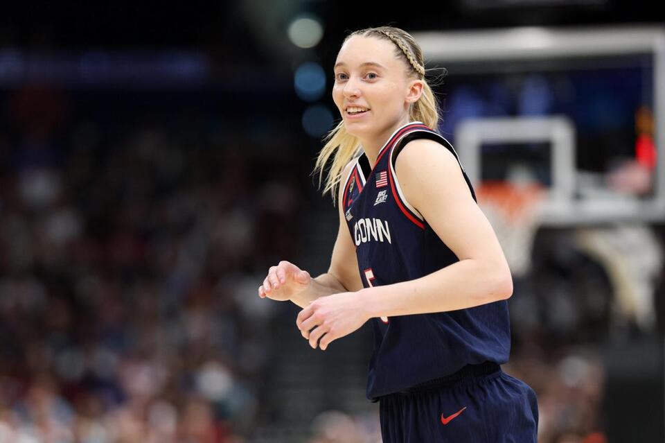 Are Jalen Suggs and Paige Bueckers Dating? Exploring the Truth Behind - Is Paige Bueckers Dating? UConn Star's Relationship Rumors Explained