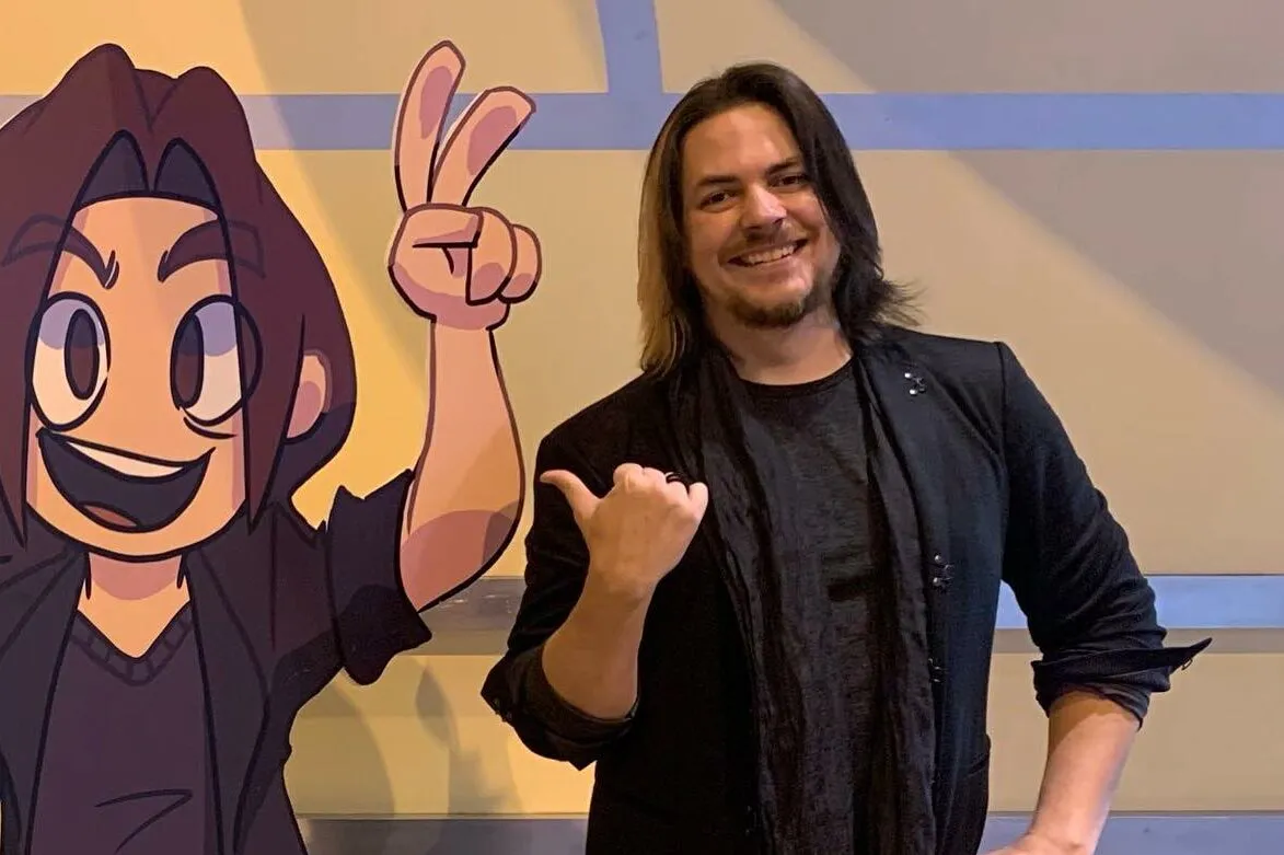Arin Hanson Pets - Celebrity Pets - How Tall Is Arin Hanson? Game Grumps Star’s Height
