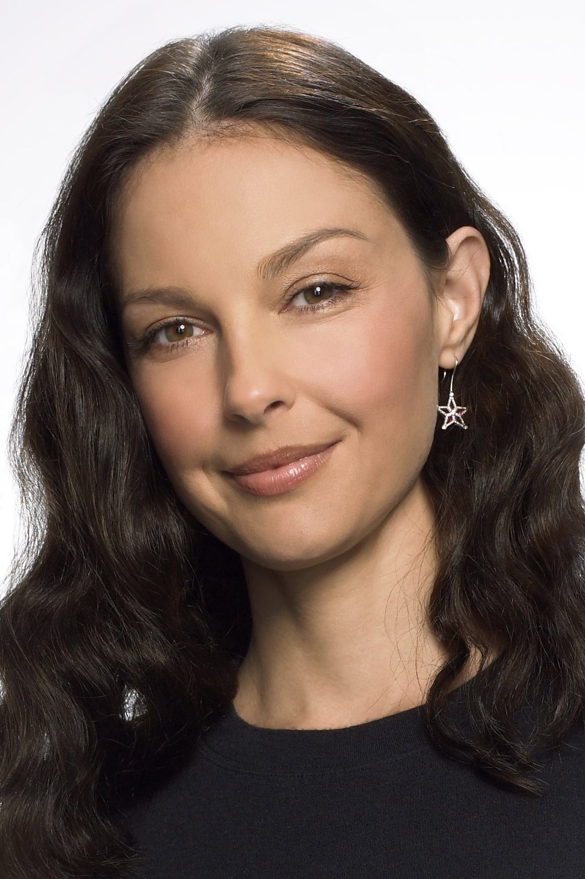 Ashley Judd - Profile Images — The Movie Database (TMDB) - Ashley Judd’s Elegant Public Appearances – Grace in Every Look