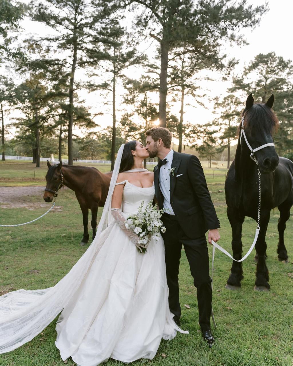 'Bachelor' alum Nick Viall marries Natalie Joy in 'ethereal' wedding in - Nick Viall Height: Bachelor Nation's Tall Truth