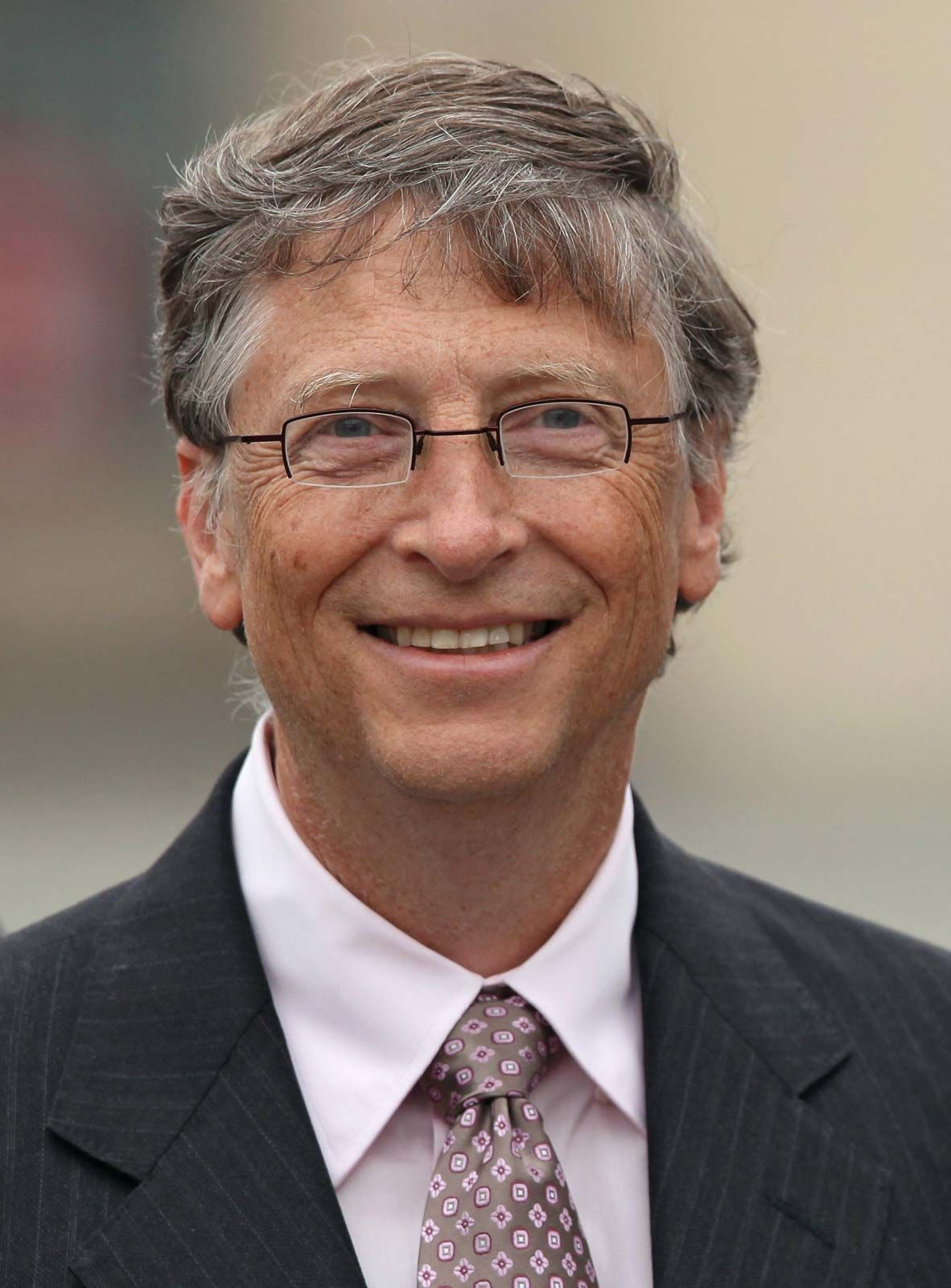 Bill Gates | Biography, Microsoft, & Facts | Britannica - How Tall Is Bill Gates? Billionaire’s Height Might Surprise You