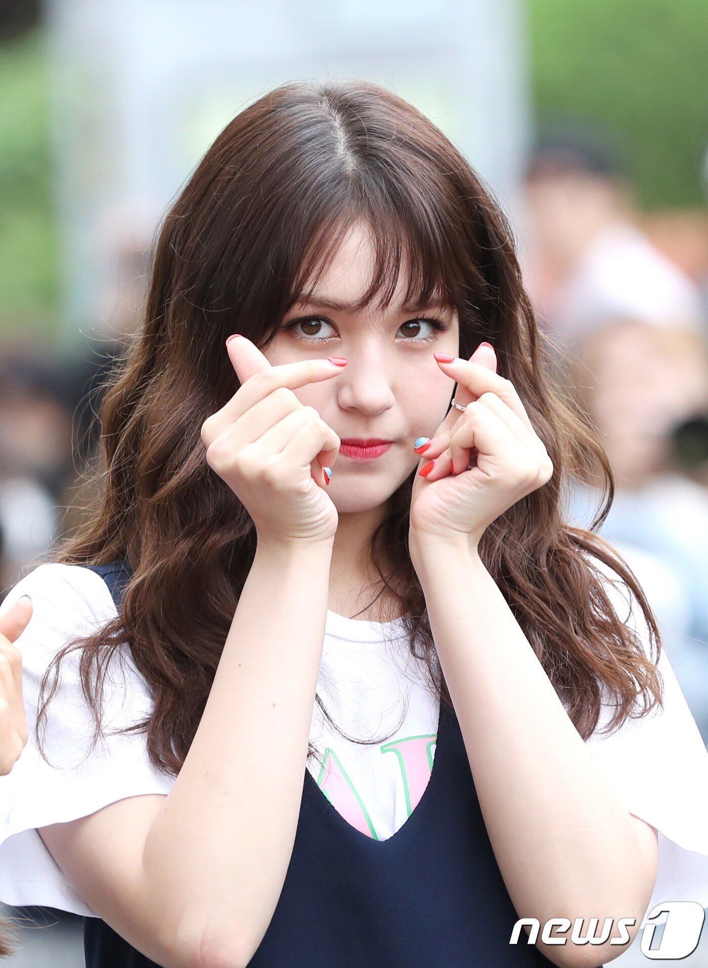 Blackpink Fashion, Fashion Makeup, South Korean Girls, Korean Girl - Jeon Somi's Height Revealed – K-Pop Queen's Stats