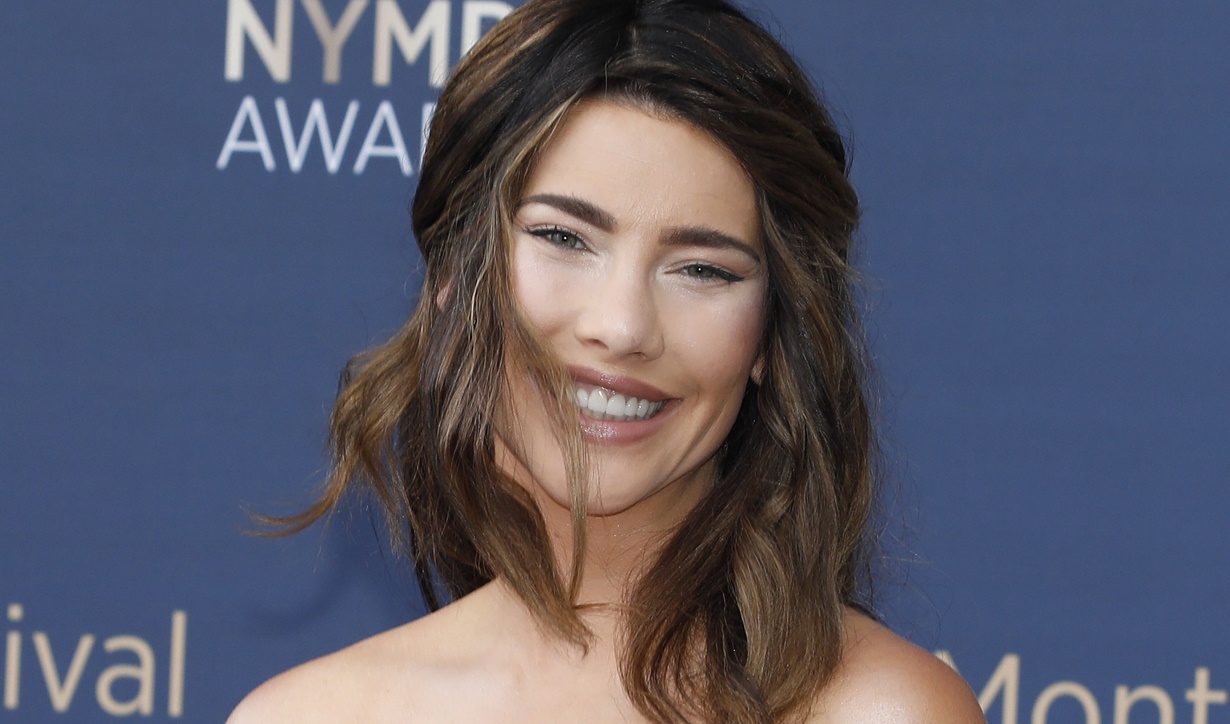 Bold & Beautiful's Jacqueline MacInnes Wood Pregnant With Fifth Baby - Is Jacqueline MacInnes Wood Pregnant? Another Baby for the Soap Star?