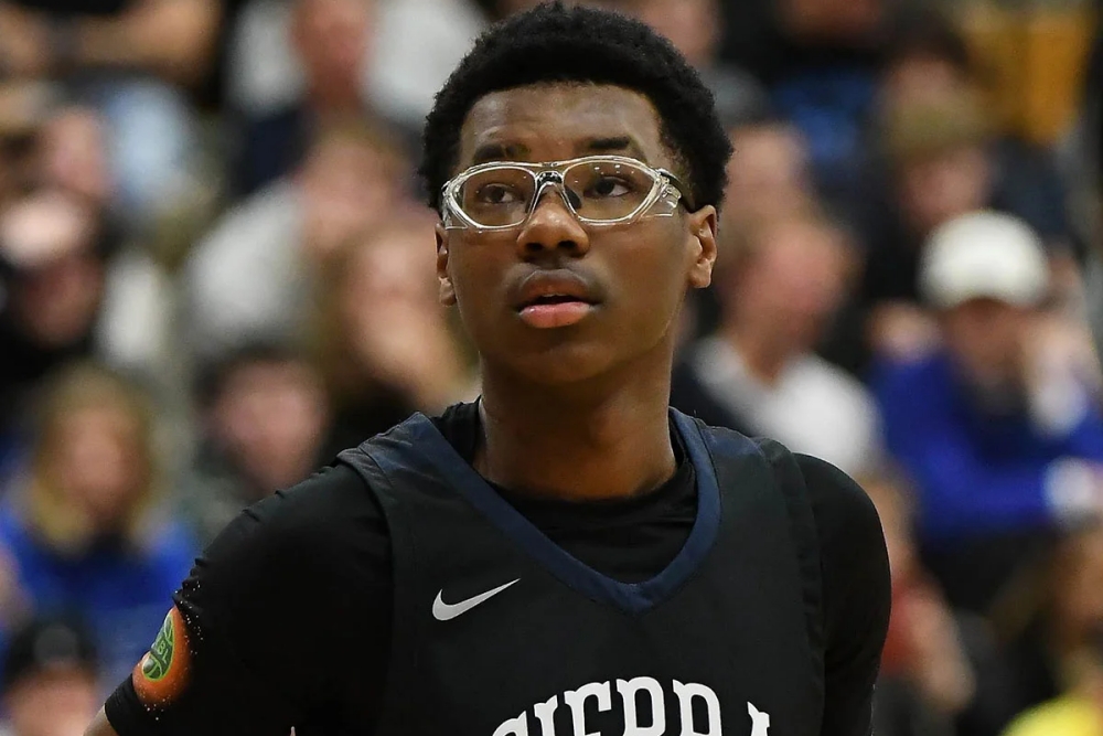 Bryce James Age Revealed: Unraveling the Mystery Behind LeBron James - How Old Is Bryce James? LeBron's Youngest Son Is Growing Up Fast