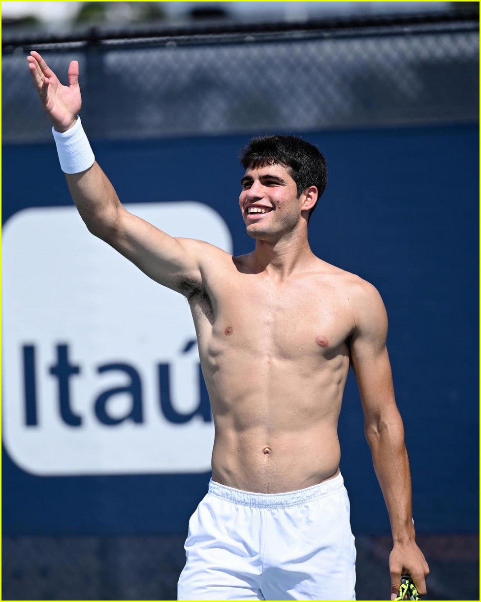 Carlos Alcaraz Heats Up Miami Open Practice Court: Photo 4913511 - How Tall Is Carlos Alcaraz? – The Tennis Sensation’s Stature