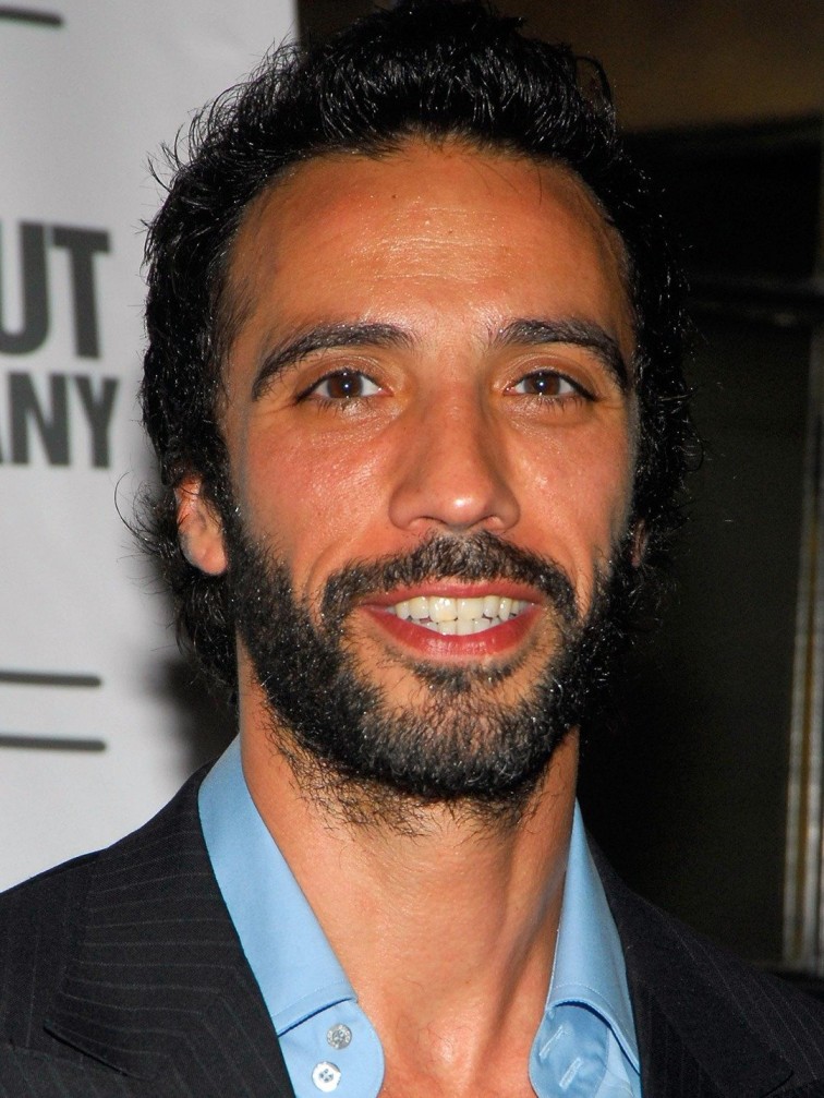 Carlos Leon Height - CelebsHeight.org - How Tall Is Carlos Alvarez? – Discovering the Actor’s Height