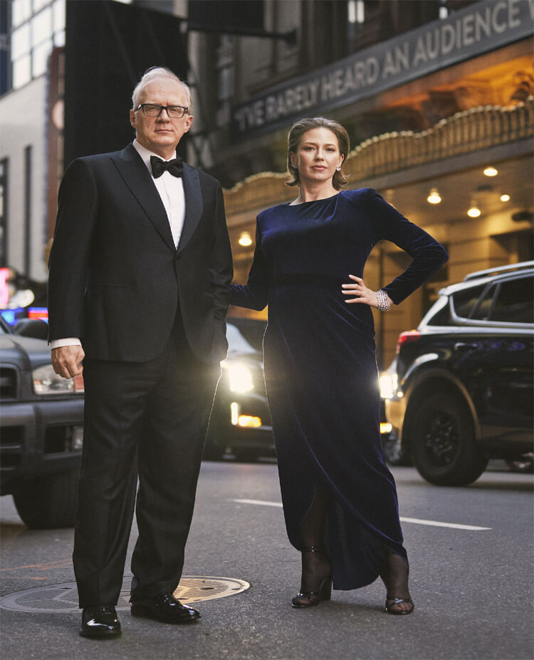 Carrie Coon Biography, Age, Boyfriend, Family - Famous Biography - Carrie Coon’s Husband: Tracy Letts, Broadway Royalty Together