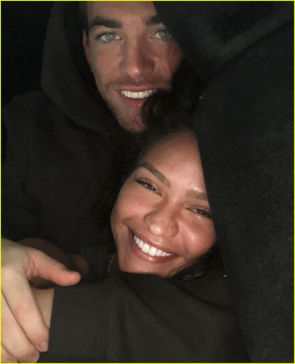 Cassie Gives Birth, Welcomes Second Child with Alex Fine!: Photo - Alex Fine Net Worth: Trainer, Entrepreneur & Cassie’s Husband