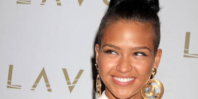 Cassie Ventura - Age, Family, Bio | Famous Birthdays - How Old Is Cassie Ventura? Full Age Breakdown & Personal Life