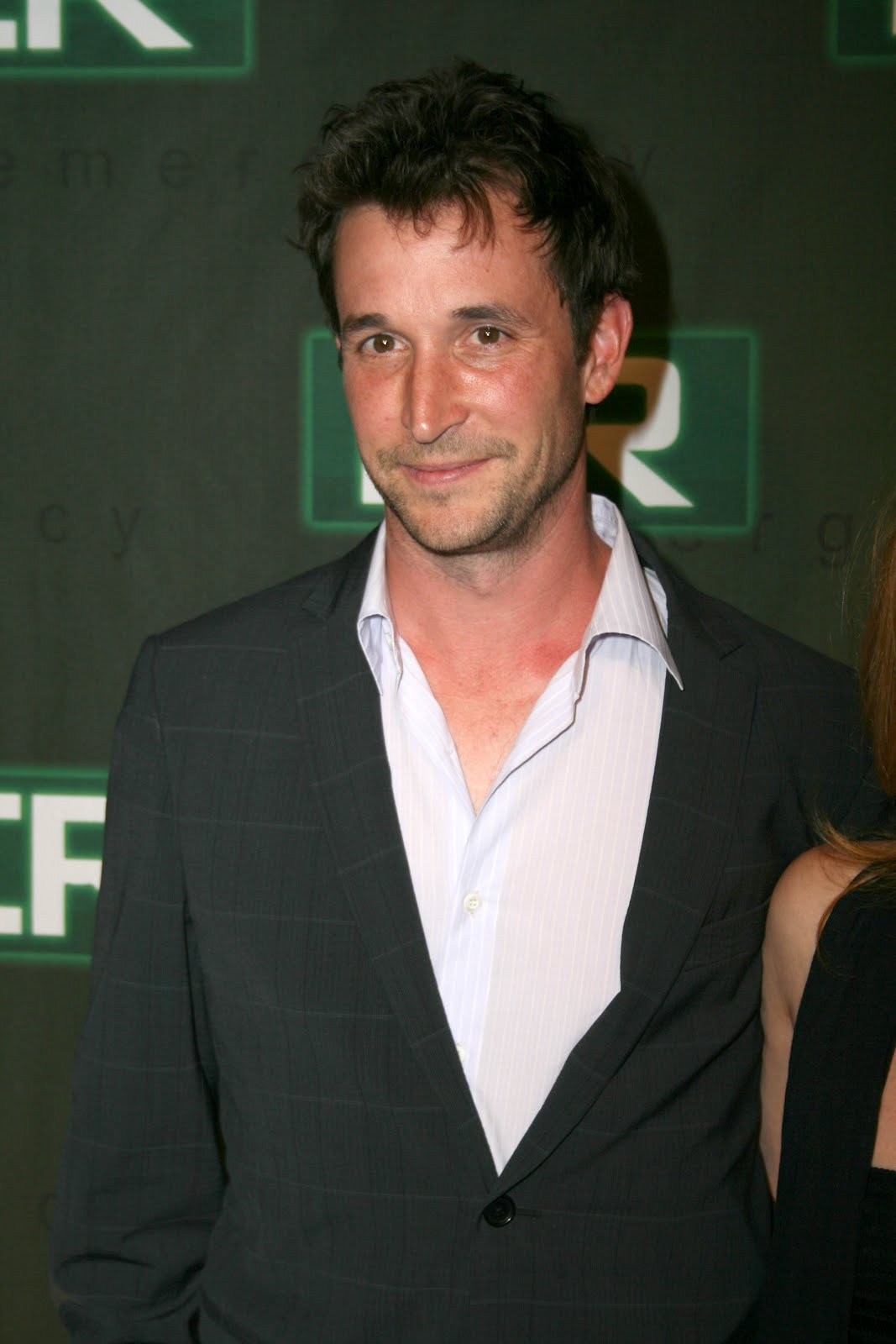 Cat Love: noah wyle background - Noah Wyle Height: How Tall Is The ER Star?