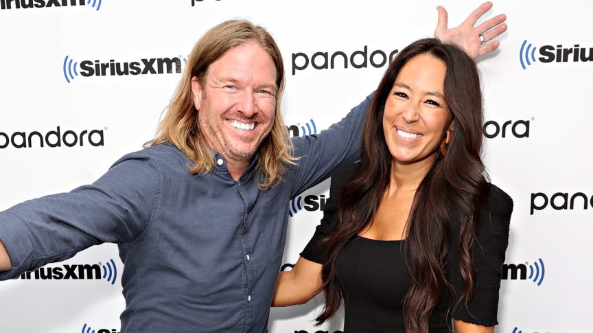 Chips Gaines' Sweet Gesture for Joanna Gaines on Valentine's Day - What Is Net Worth Of Chip And Joanna Gaines