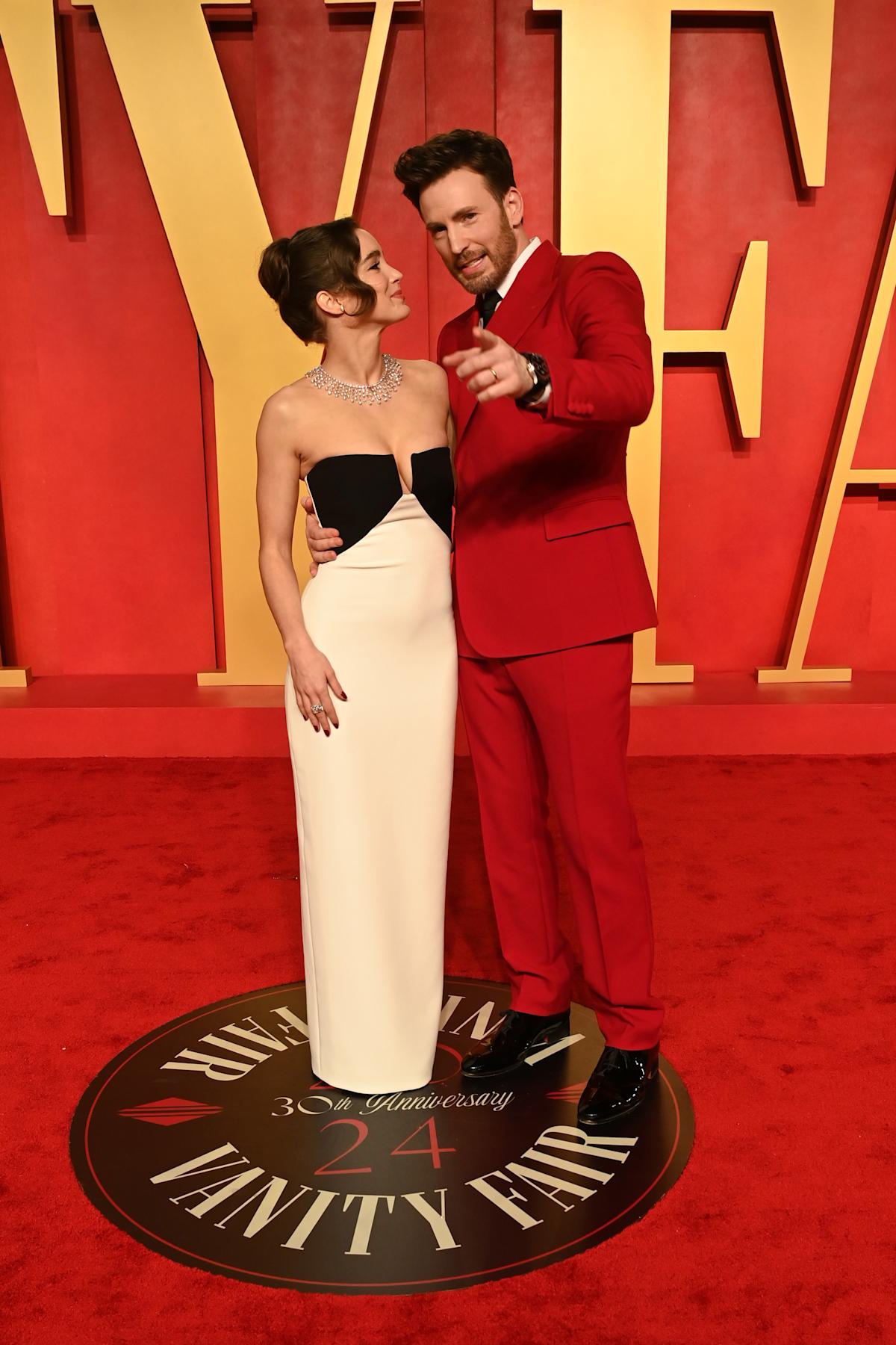 Who is Chris Evans’ Wife? – Meet the Actor’s New Partner