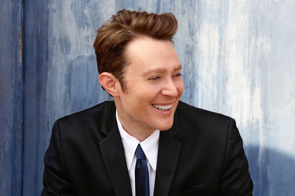 Clay Aiken: American Idol Star Performs in Broadway Out East - Clay Aiken Height: Idol Star's Measurements