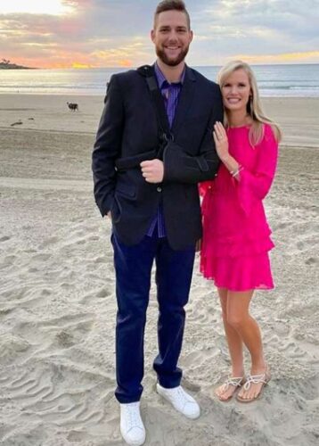Cody Jones Net Worth, Age, Family, Girlfriend, Wiki, Biography and More - Cody Jones Height: Dude Perfect Star's Size