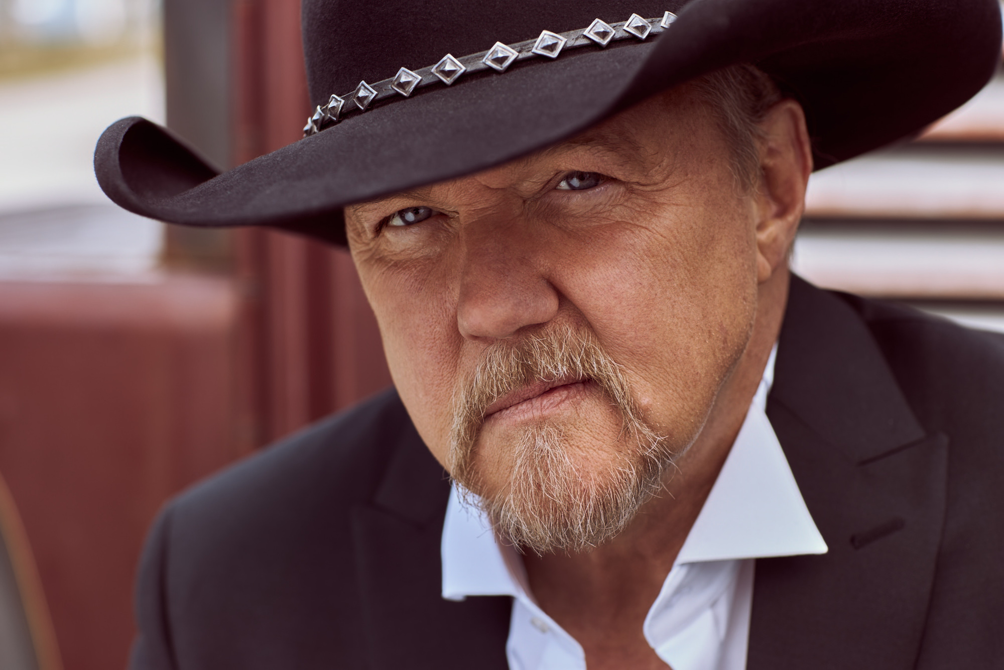 Country Star Trace Adkins Uses The Power of Music to Pay Tribute to - How Old Is Trace Adkins? The Deep-Voiced Star’s Age in 2025