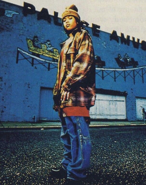 Da Brat Black 90s Fashion, Fashion Guys, Fashion Models, Hip Hop - Da Brat’s Height Exposed: How Tall Is The Rap Legend?