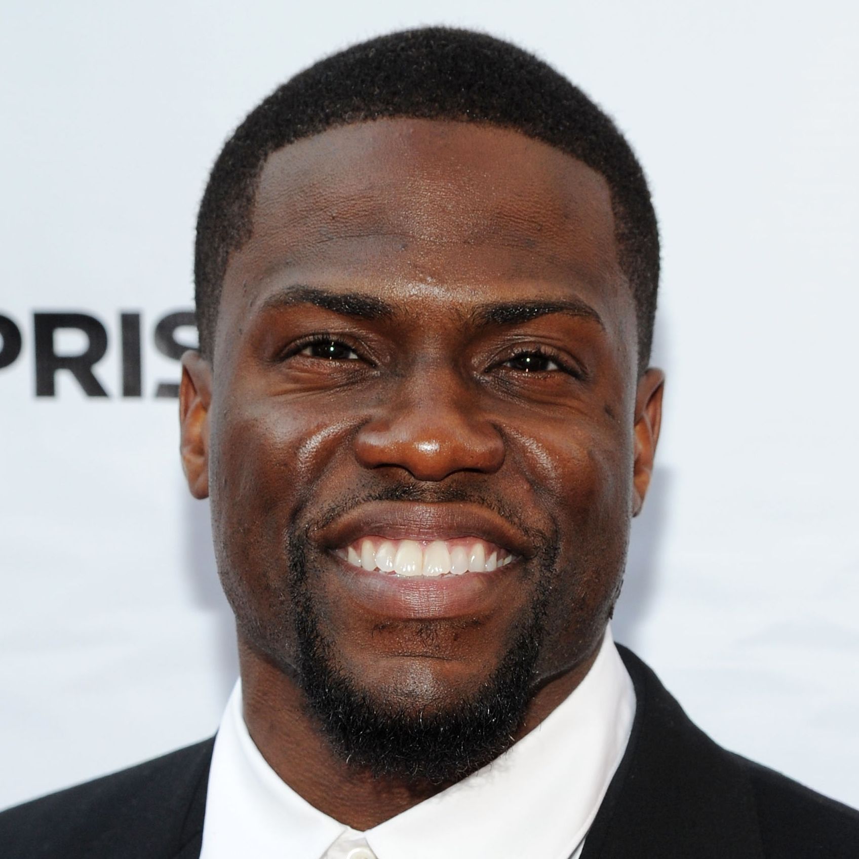 Did Kevin Hart Gain Weight? Net Worth Explored - 247 News Around The World - How Tall Is Kevin Hart? Comedian’s Famous Short Height Revealed