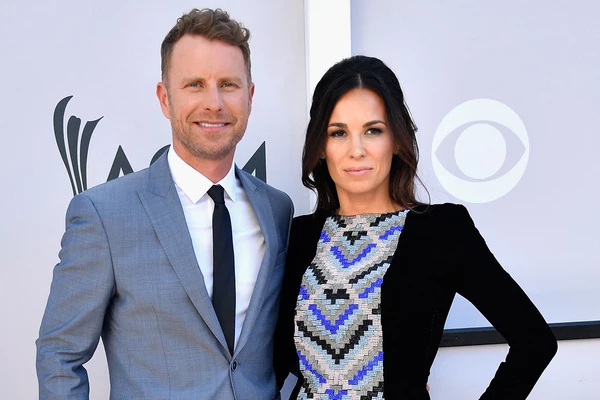 Dierks Bentley's Wife Cassidy to Run in Boston Marathon - Who Is Dierks Bentley’s Wife? Meet Cassidy Black, His High School Sweetheart