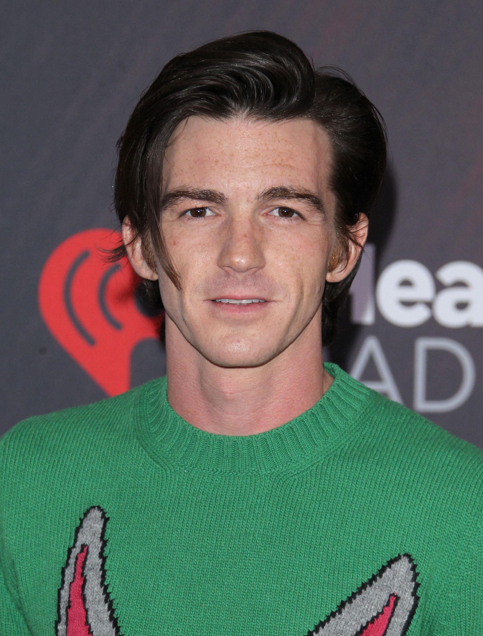 Drake Bell's Major Career Move After 'Quiet On Set' Revelations - Drake Bell Height – Former Nickelodeon Star's Size