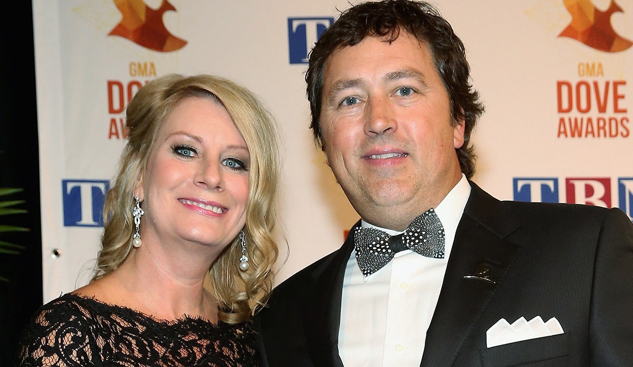 ‘Duck Dynasty’ star Alan Robertson dishes on niece Bella’s upcoming - Who Is Al Robertson’s Wife? Meet Lisa Robertson from Duck Dynasty