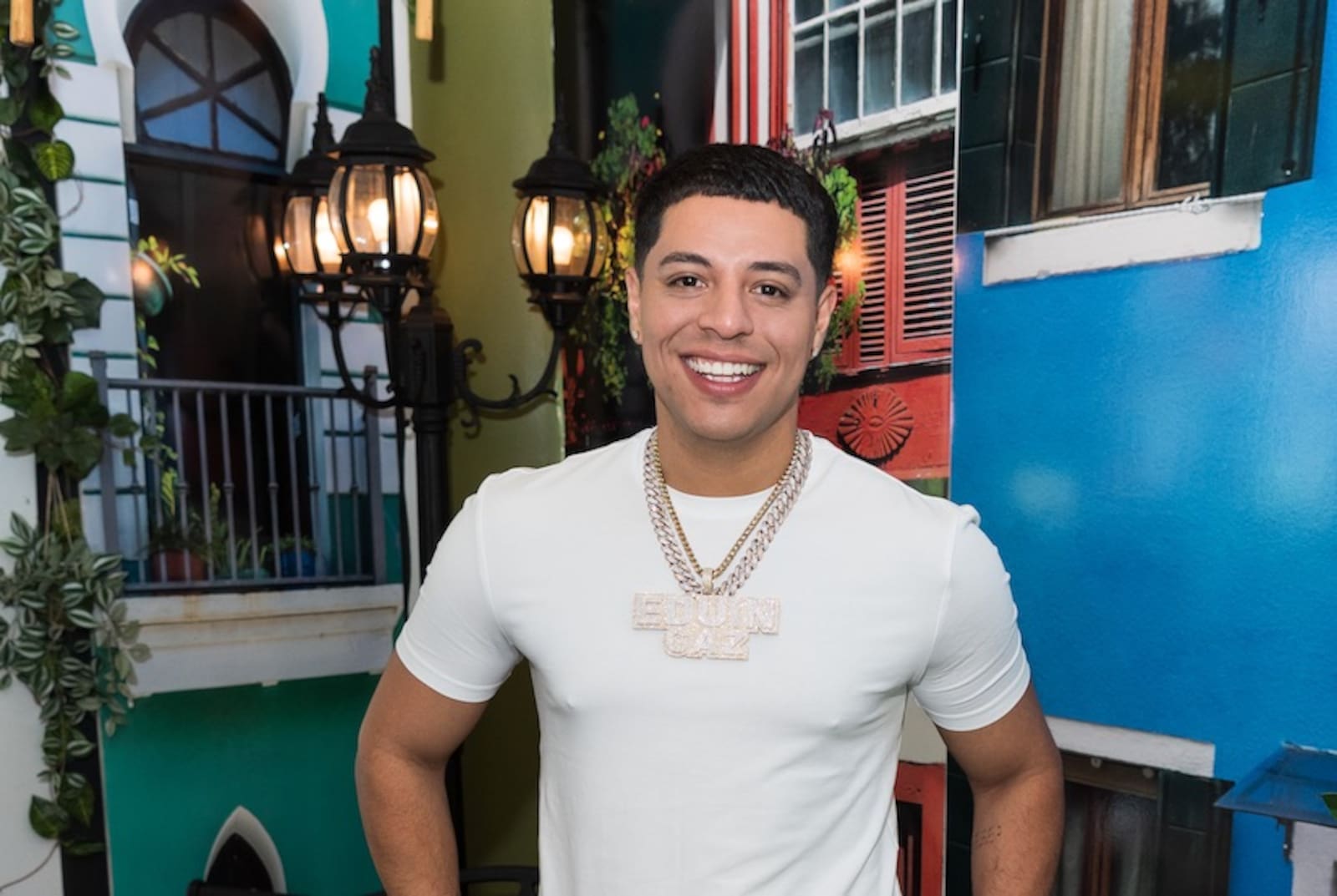 Eduin Caz anuncia su retiro, ¿Qué pasará con Grupo Firme? - Eduin Caz Height: How Tall Is The Grupo Firme Singer?