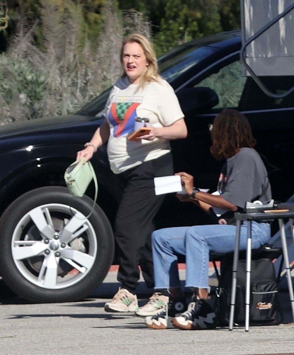Elisabeth Moss Weight Gain 2025: Transformation And Public Reaction