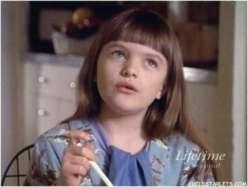Elisabeth Moss Child Actress Images/Photos/Pictures/Videos Gallery - Elisabeth Moss Baby Father: Who Is The Father Of Her Child?
