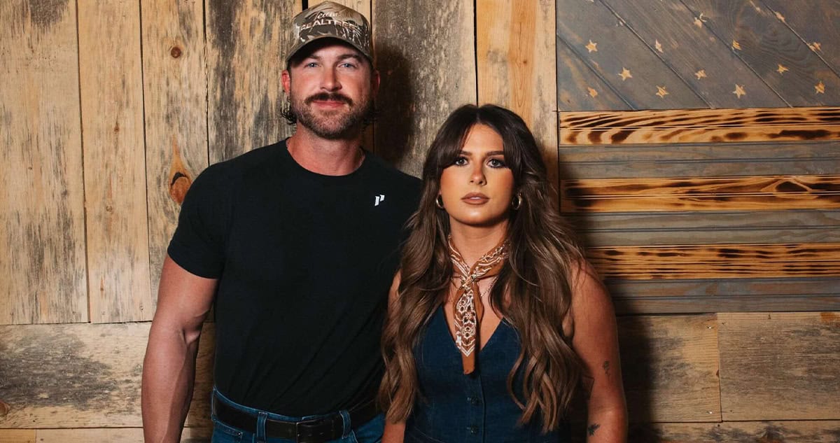 Ella Langley And Riley Green Capture The Magic Of A Barroom Romance In - Who Is Ella Langley’s Husband? Country Star’s Love Life Revealed