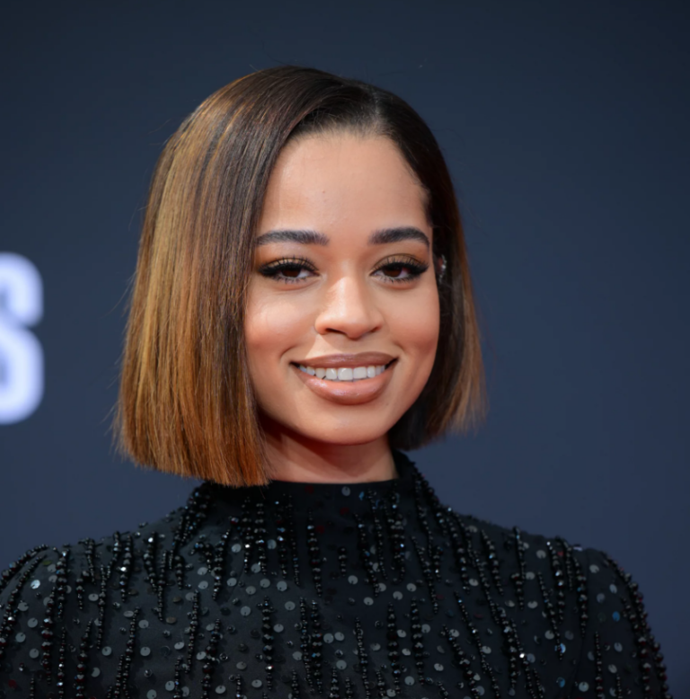 Ella Mai: Bio, Wiki, Age, Parents, Career, Instagram, Relationship - How Tall Is Ella Mai? R&B Star's Height And Stage Presence