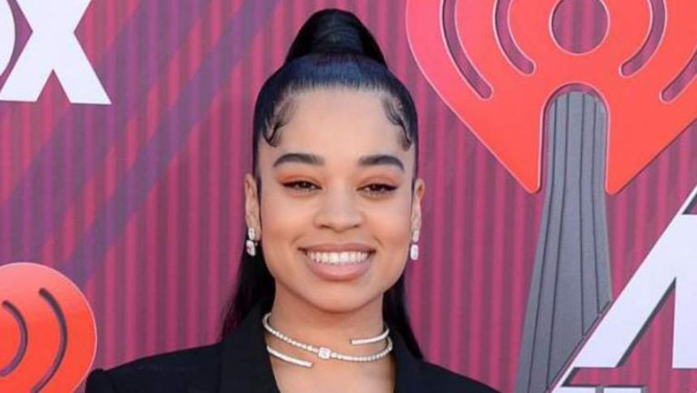Ella Mai Height, Weight, Body Measurements, Bra Size, Shoe Size - How Tall Is Ella Mai? R&B Star's Height And Stage Presence