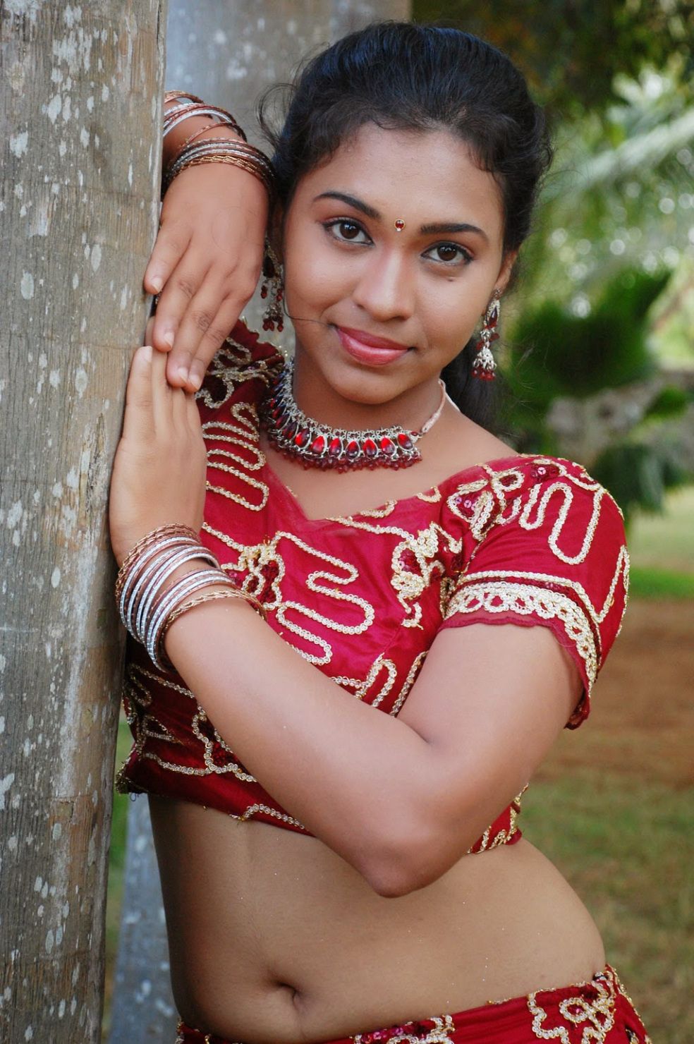 Exploring The Vibrant World Of My Desi.org - How Tall Is Desi Banks? Comedian-Turned-Star’s Stats