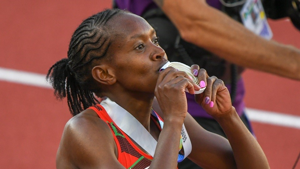 Female four-minute-mile attempt by Faith Kipyegon 2025 - How Tall Is Faith Kipyegon? Olympic Champion’s Height