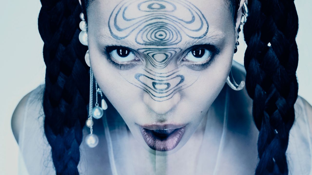 FKA twigs announces third studio album Eusexua, first single out now - FKA Twigs Height – How Tall Is The Art-Pop Icon?