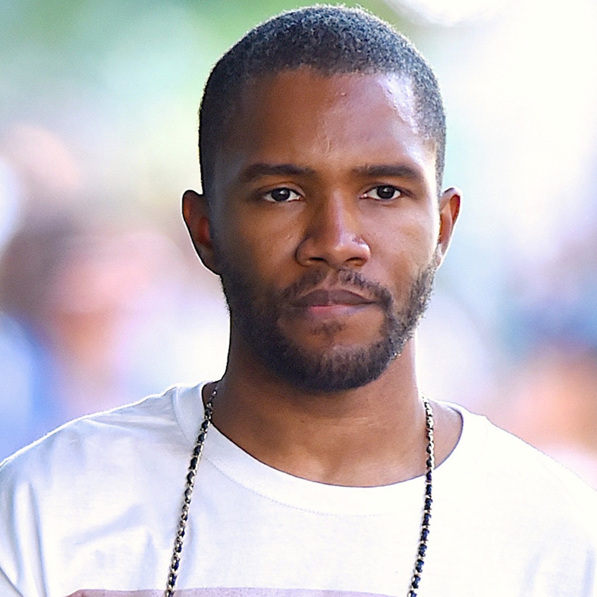 Frank Ocean Kissing - Frank Ocean Height – Mysterious Artist, Full Reveal