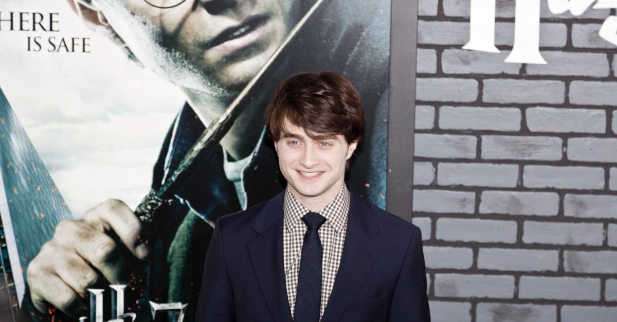 From Hogwarts To Hollywood: How Daniel Radcliffe Earns And Spends His - Daniel Radcliffe Net Worth From Harry Potter