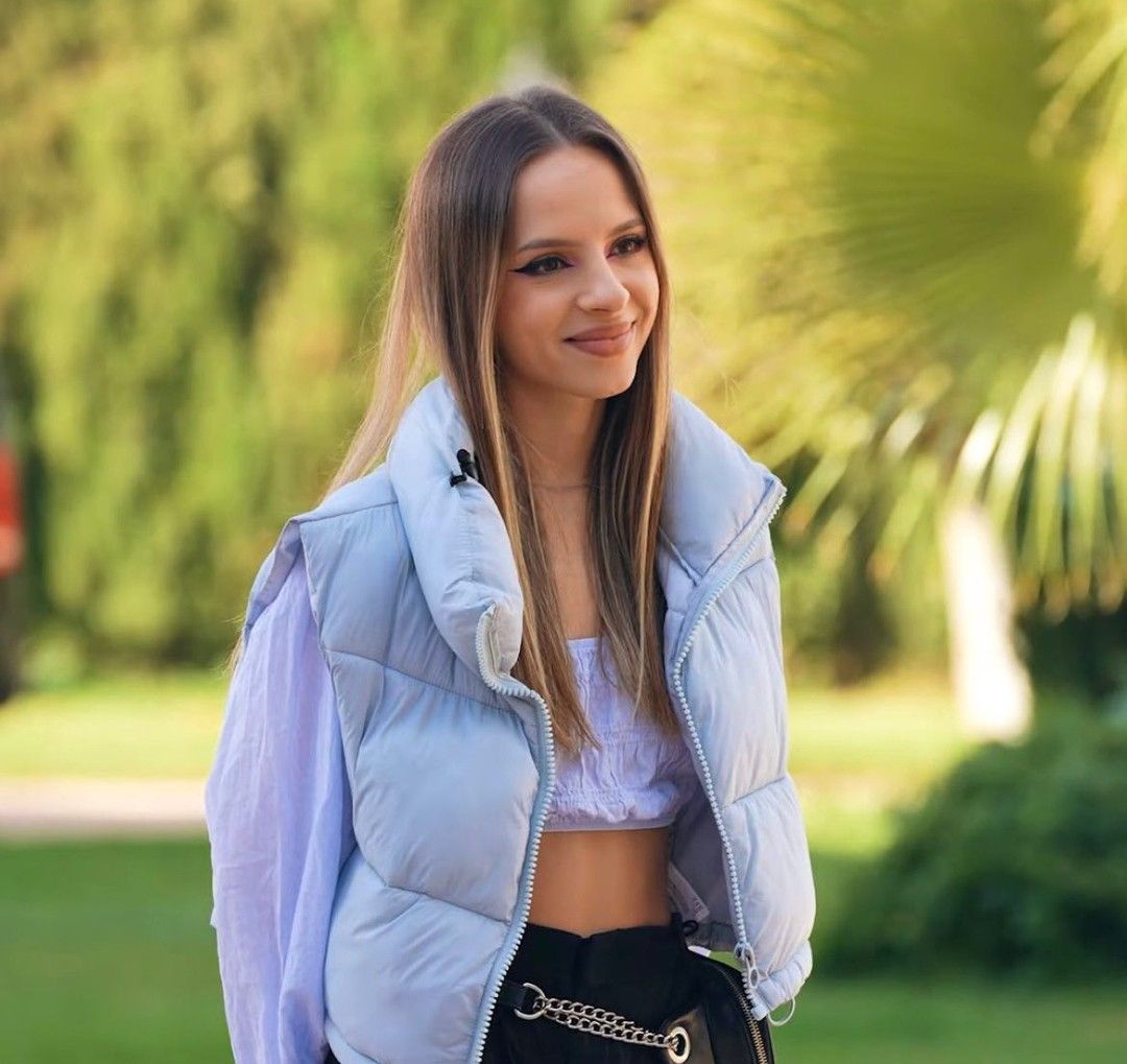 Genzie Gengar, Julia, Besties, Trendy, Cute, 3, Lego, Kawaii, Bff - Julia Naziemkowska: Sexy Pics of the Polish Beauty Taking Over