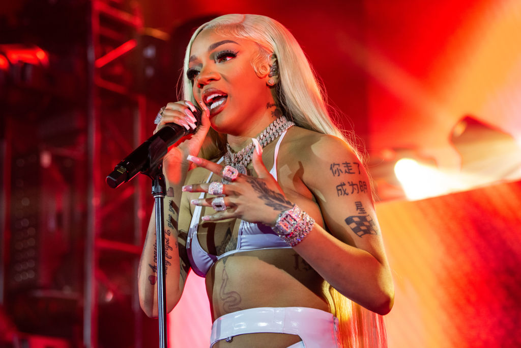 Glorilla Net Worth 2023: What Is She Worth? - GloRilla Net Worth: From Viral Hit To Hip-Hop Star Power