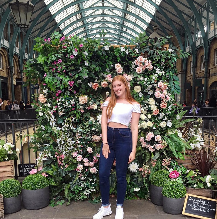 Grace Alexandra picture - Grace Alexandra: Sexy Pics of the TikTok Star with a Chic Vibe